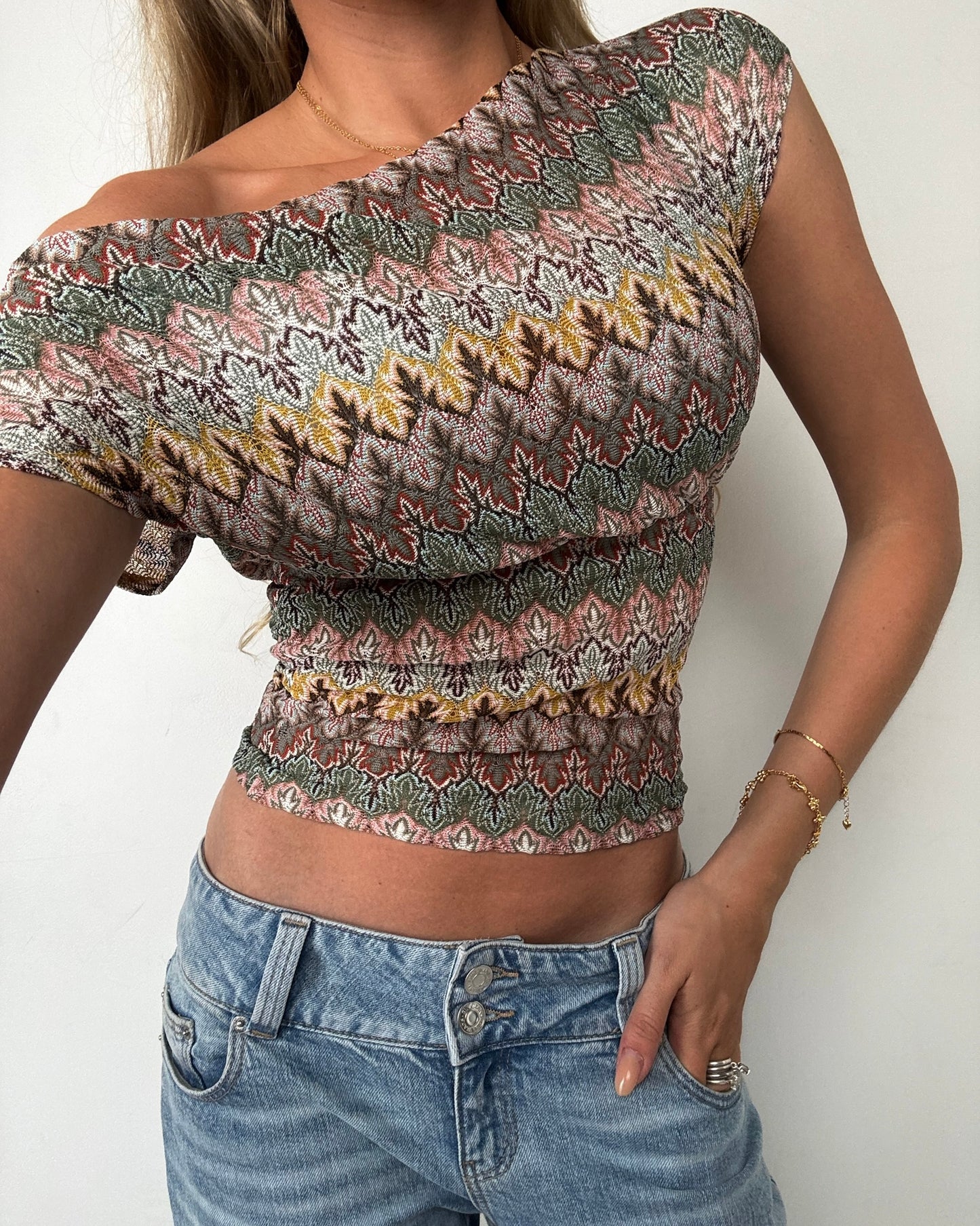 Leaf Asymmetric Oneshoulder top