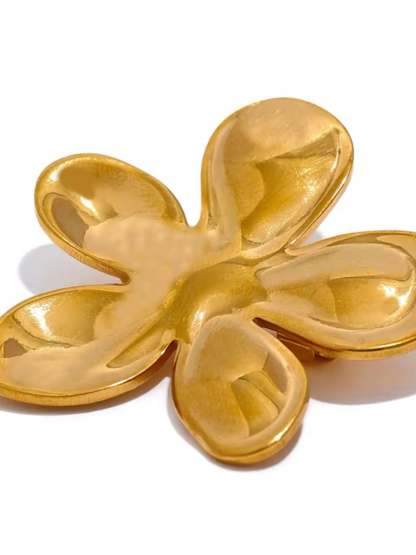 Gold Flower Brooch