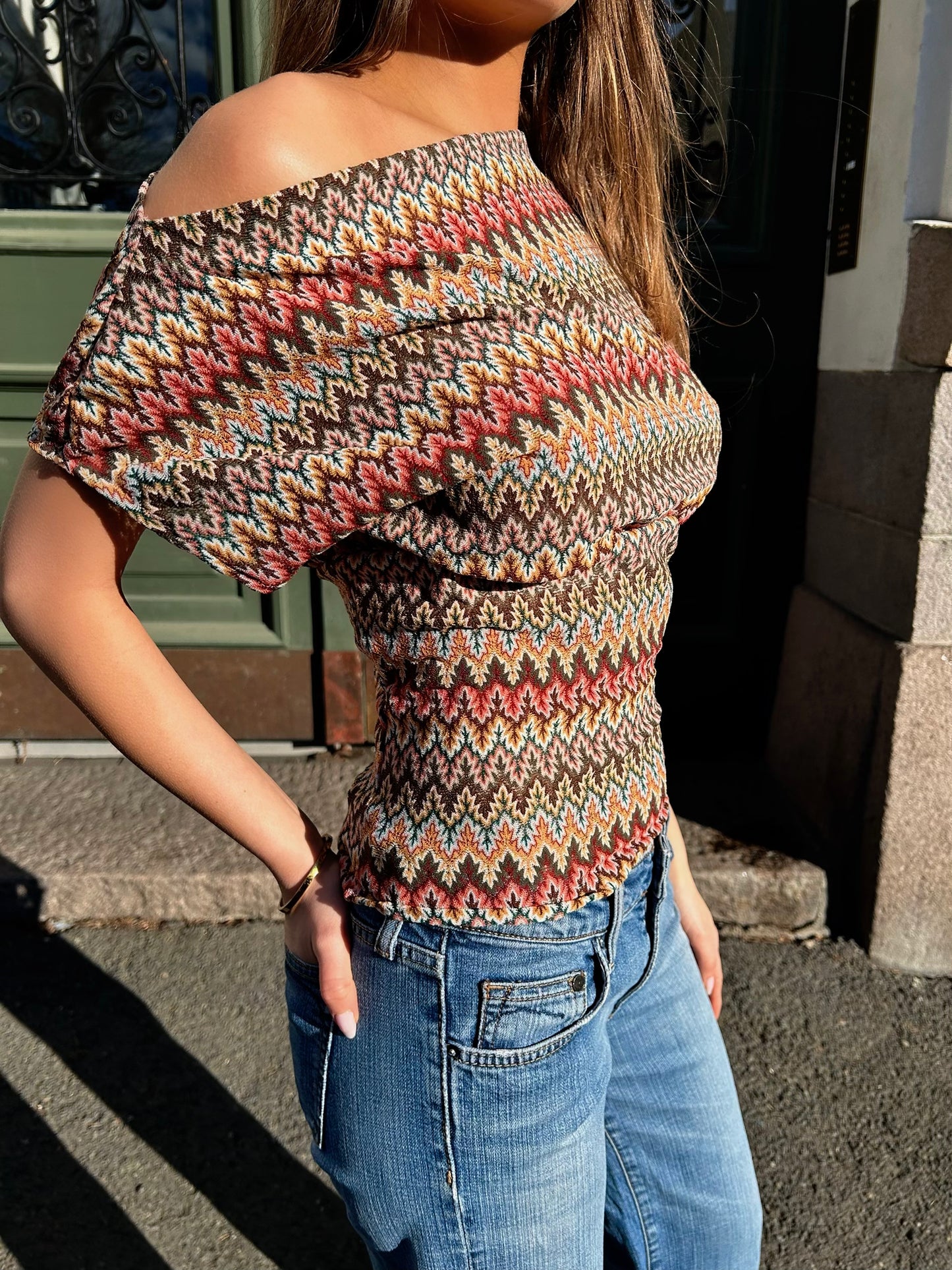 Multicolor Asymmetric Oneshoulder top
